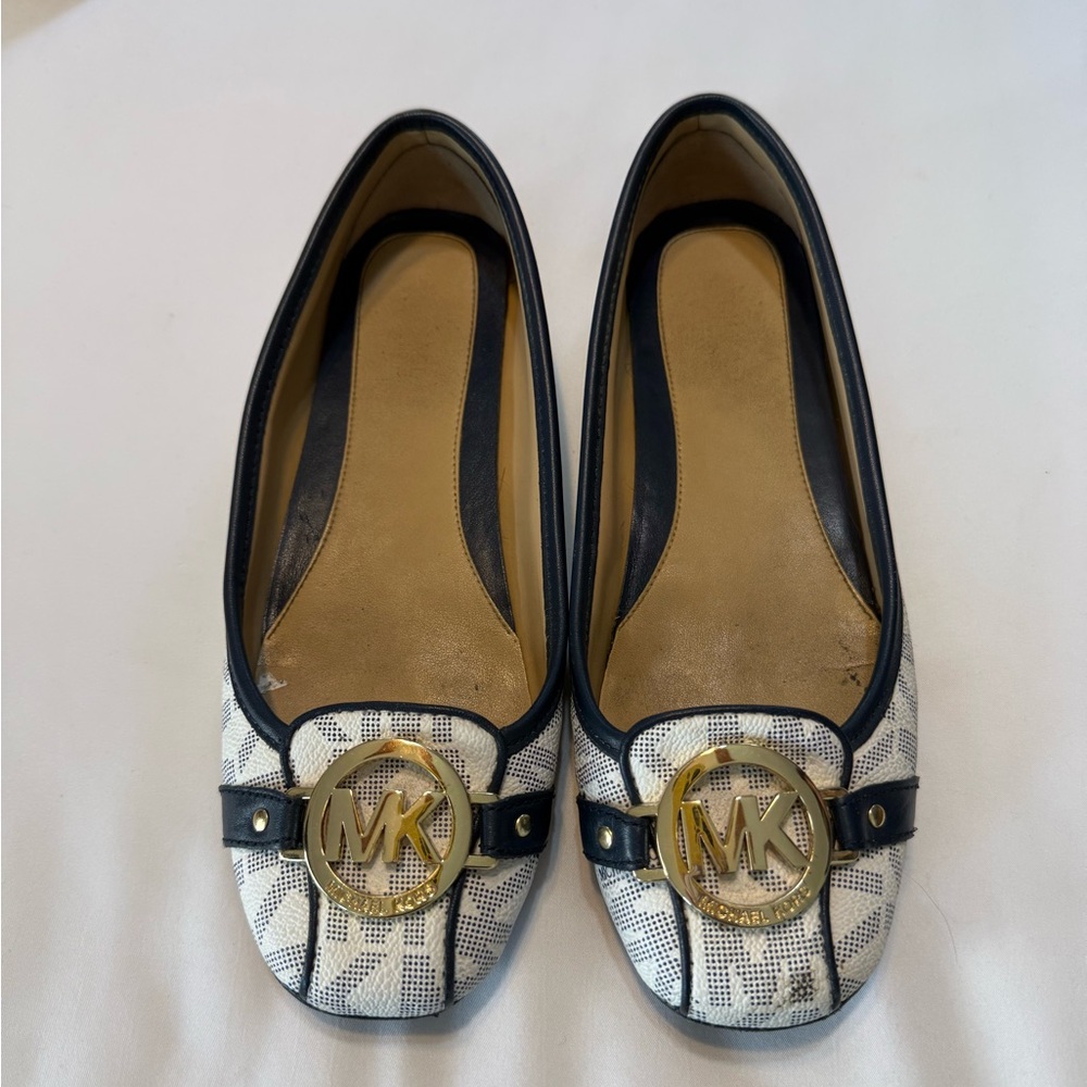 Michael Kors Navy and White Women's Flats